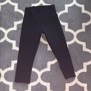 Glyder Black Cropped Leggings